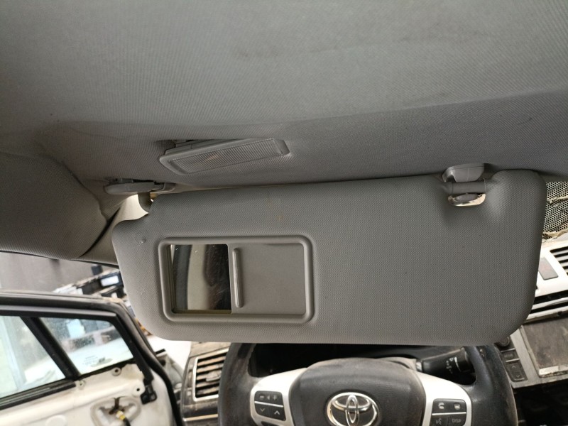 Recambio de parasol izquierdo para toyota avensis sedán (_t27_) 2.2 d-4d (adt271_) referencia OEM IAM   