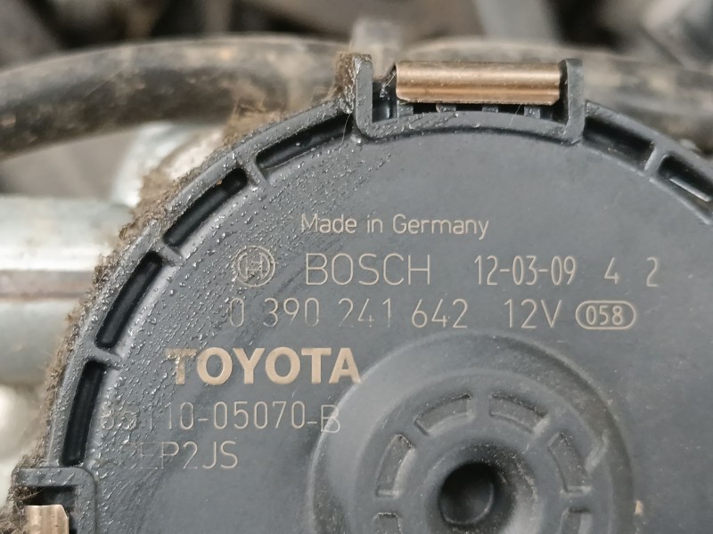 Recambio de motor limpia delantero para toyota avensis sedán (_t27_) 2.2 d-4d (adt271_) referencia OEM IAM   
