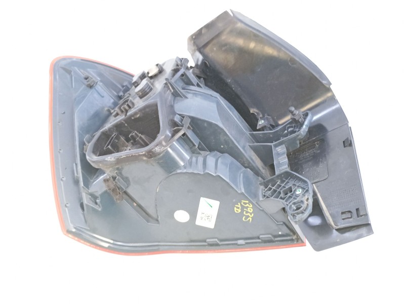 Recambio de piloto trasero derecho para bmw 1 (f20) 118 d referencia OEM IAM   