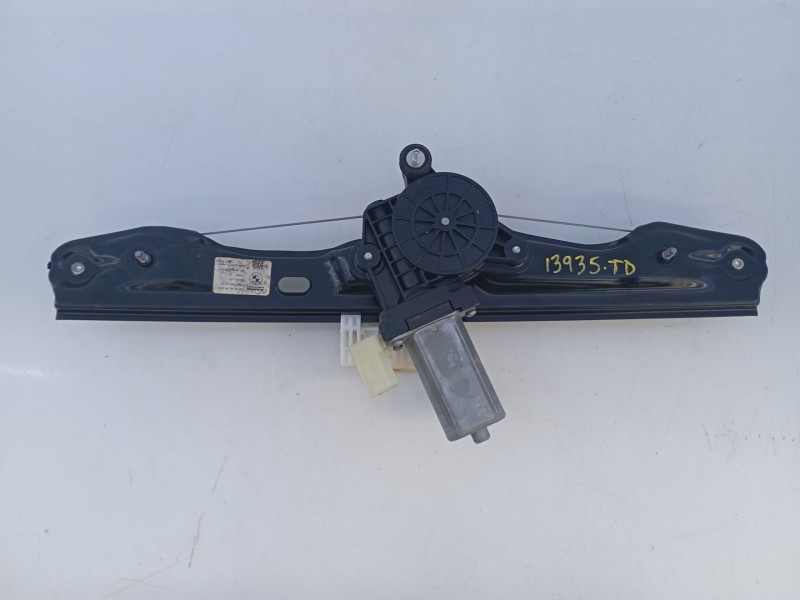 Recambio de elevalunas trasero derecho para bmw 1 (f20) 118 d referencia OEM IAM   