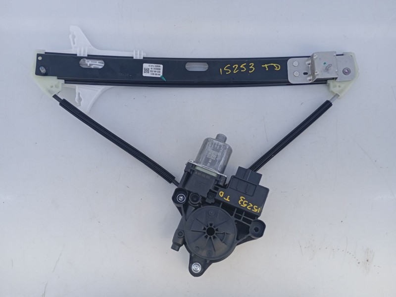 Recambio de elevalunas trasero derecho para seat ibiza v (kj1, kjg) 1.0 mpi referencia OEM IAM   