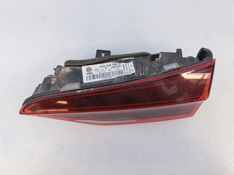 Recambio de piloto trasero derecho porton para volkswagen polo vi (aw1, bz1, ae1) 1.0 tsi referencia OEM IAM 2G0945094D  