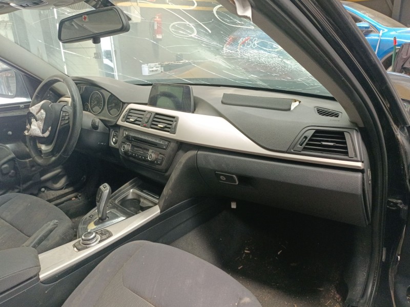 bmw 3 (f30, f80) del año 2014