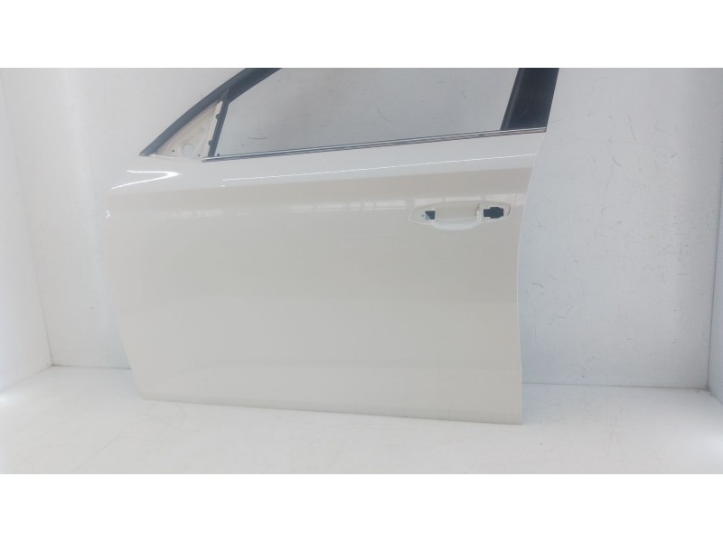 Recambio de puerta delantera izquierda para skoda scala (nw1) 1.0 tsi referencia OEM IAM   E5-B4-6