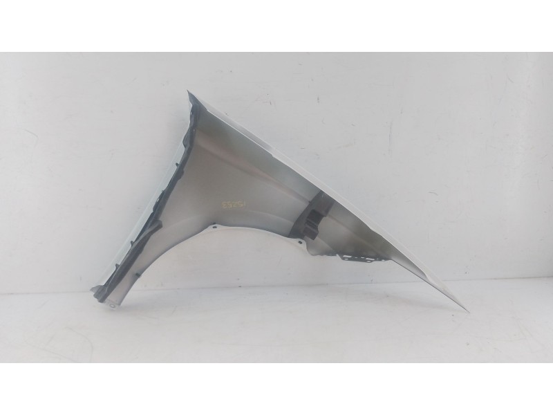 Recambio de aleta delantera izquierda para seat ibiza v (kj1, kjg) 1.0 mpi referencia OEM IAM   E4-B3-9