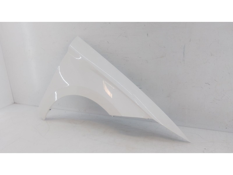 Recambio de aleta delantera derecha para seat ibiza v (kj1, kjg) 1.0 mpi referencia OEM IAM   