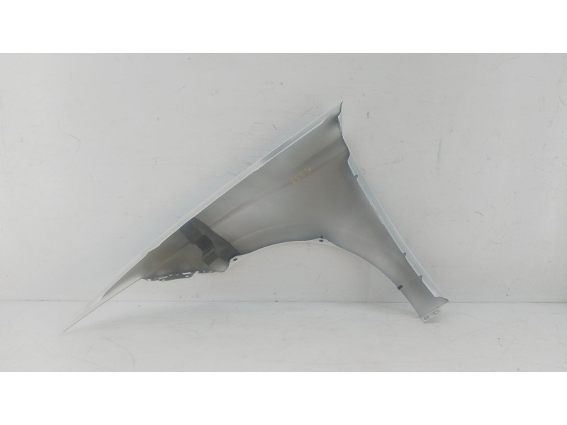 Recambio de aleta delantera derecha para seat ibiza v (kj1, kjg) 1.0 mpi referencia OEM IAM   