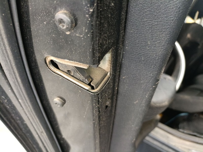 Recambio de cerradura puerta trasera izquierda para bmw 3 (f30, f80) 318 d referencia OEM IAM   