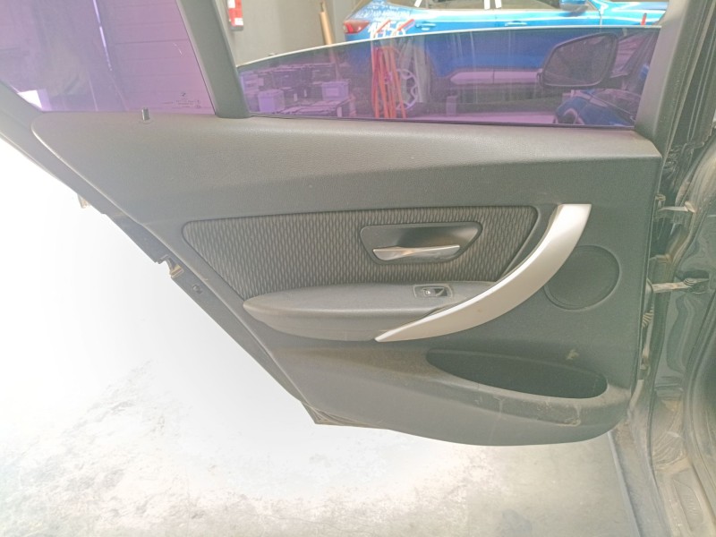 Recambio de guarnecido puerta trasera izquierda para bmw 3 (f30, f80) 318 d referencia OEM IAM   