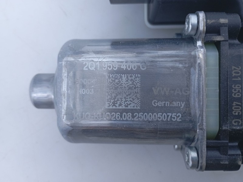 Recambio de elevalunas delantero derecho para seat ibiza v (kj1, kjg) 1.0 mpi referencia OEM IAM 2Q1959406G  