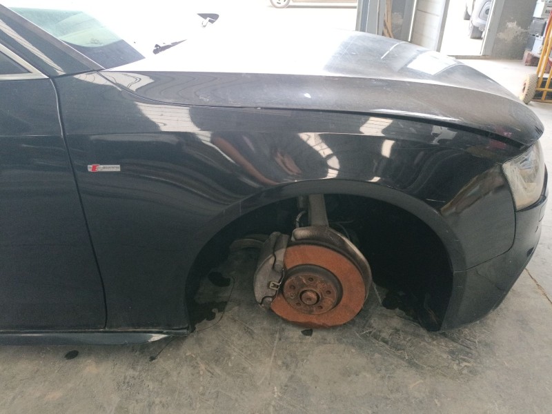Recambio de aleta delantera derecha para audi a5 (8t3) 3.0 tdi quattro referencia OEM IAM   