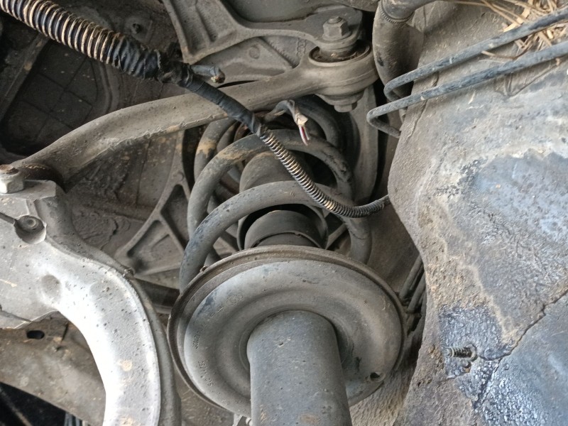 Recambio de amortiguador delantero izquierdo para audi a5 (8t3) 3.0 tdi quattro referencia OEM IAM   