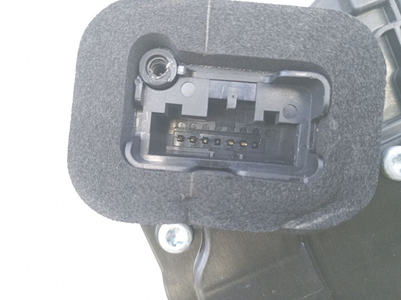 Recambio de cerradura puerta trasera izquierda para seat ibiza v (kj1, kjg) 1.0 mpi referencia OEM IAM 10A839015B  