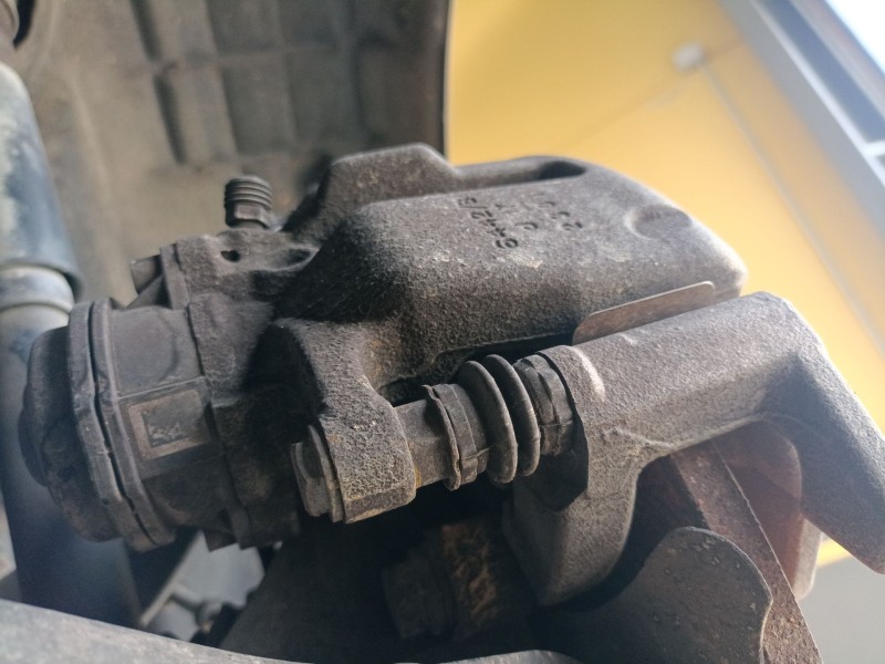 Recambio de pinza freno trasera izquierda para audi a5 (8t3) 3.0 tdi quattro referencia OEM IAM   
