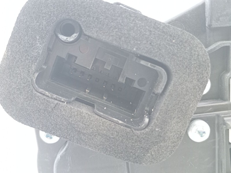 Recambio de cerradura puerta trasera izquierda para skoda kamiq (nw4) 1.0 tsi referencia OEM IAM 10A839015B  