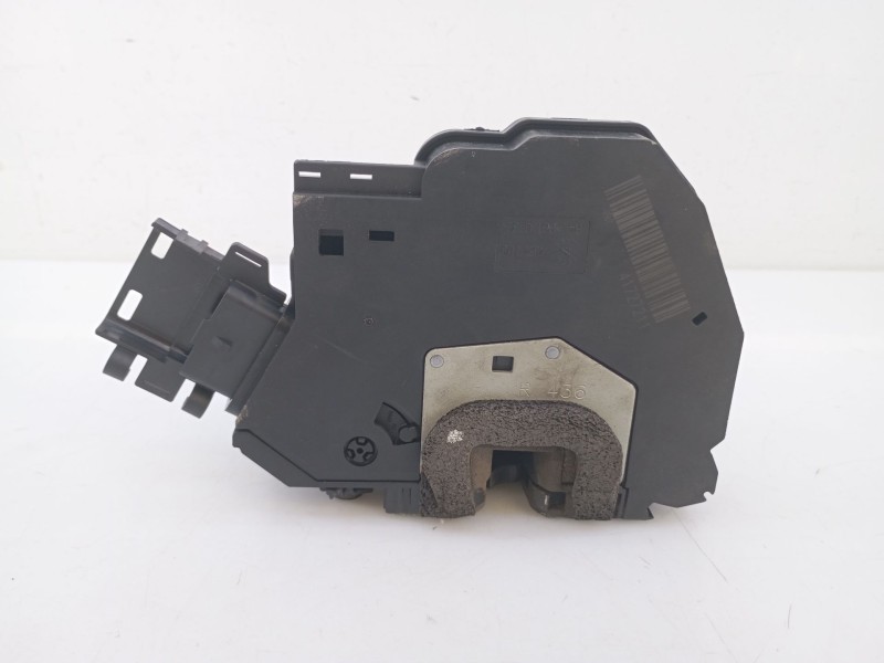 Recambio de cerradura puerta lateral derecha para renault trafic iii furgoneta (fg_) 1.6 dci 120 (fgmb) referencia OEM IAM 82502