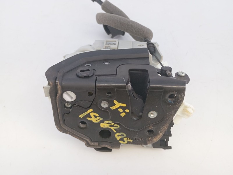 Recambio de cerradura puerta trasera izquierda para audi q5 (fyb, fyg) 35 tdi mild hybrid referencia OEM IAM   