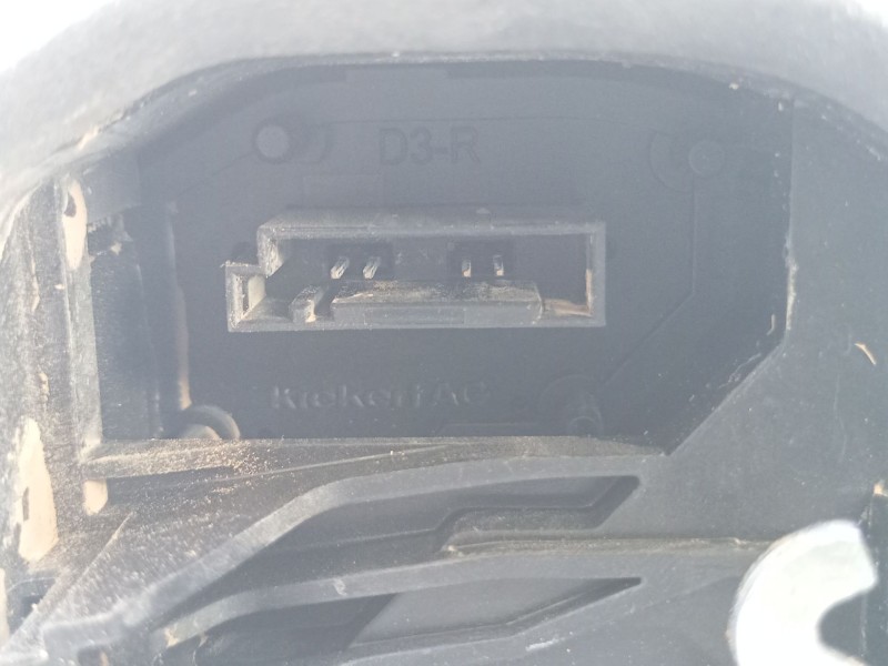 Recambio de cerradura puerta delantera derecha para bmw 1 (f20) 118 d referencia OEM IAM 7229458  