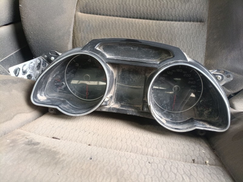 Recambio de cuadro instrumentos para audi a5 sportback (8ta) 3.0 tdi referencia OEM IAM 8T0920932  