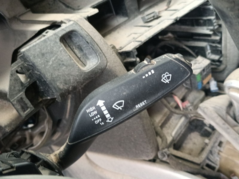 Recambio de mando limpia para audi a5 sportback (8ta) 3.0 tdi referencia OEM IAM   