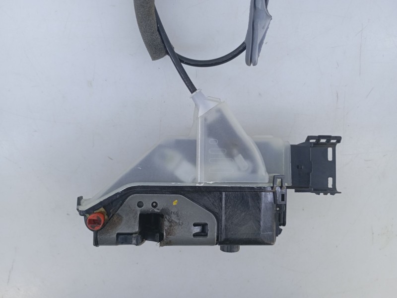 Recambio de cerradura puerta trasera izquierda para citroën c4 cactus 1.5 bluehdi 100 referencia OEM IAM   