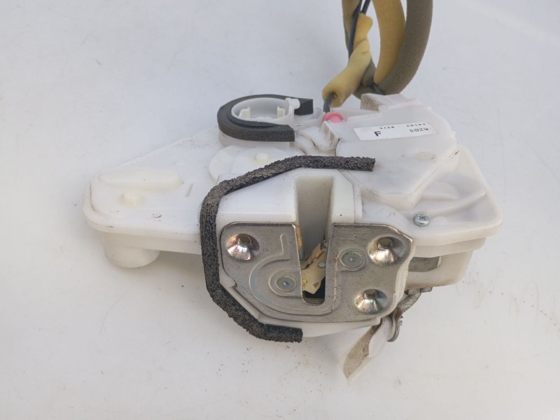 Recambio de cerradura puerta delantera izquierda para mazda cx-3 (dk) 1.5 skyactiv-d (dk2ws) referencia OEM IAM   