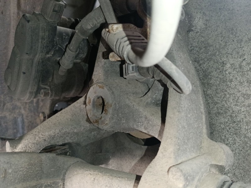 Recambio de mangueta trasera derecha para audi a5 sportback (8ta) 3.0 tdi referencia OEM IAM   