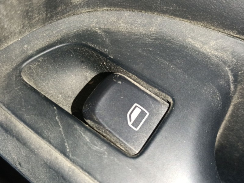 Recambio de mando elevalunas delantero derecho para audi a5 (8t3) 3.0 tdi quattro referencia OEM IAM   