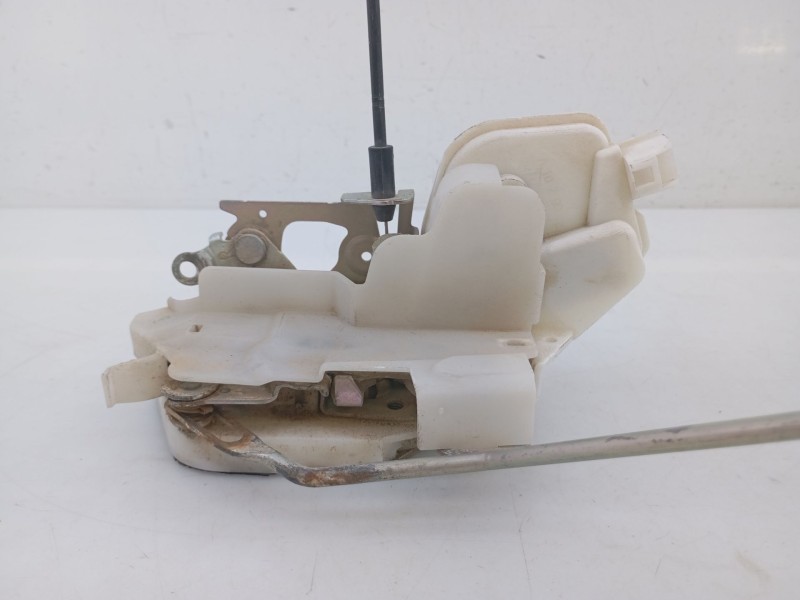 Recambio de cerradura puerta delantera derecha para mitsubishi montero (v80/v90) 3.2 di-d intense (3-ptas.) referencia OEM IAM  