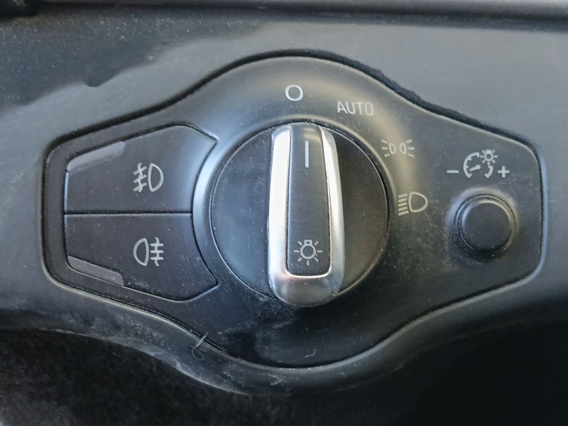 Recambio de mando luces para audi a5 (8t3) 3.0 tdi quattro referencia OEM IAM   