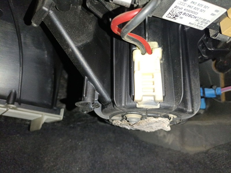 Recambio de ventilador calefaccion para audi a5 (8t3) 3.0 tdi quattro referencia OEM IAM   