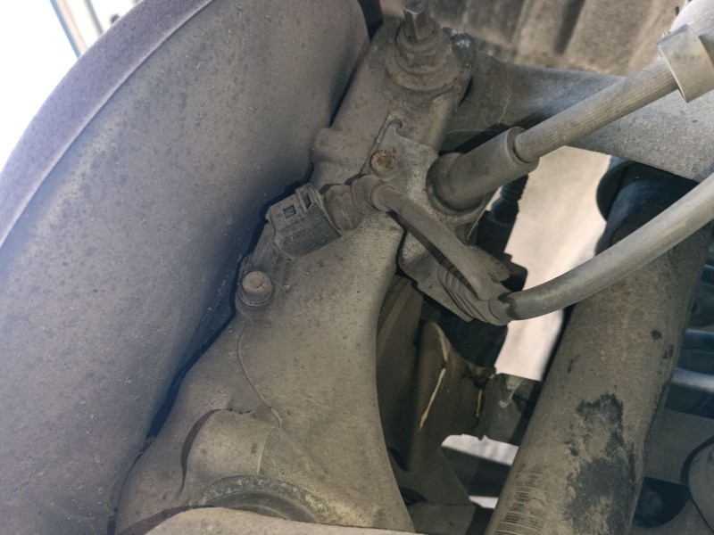 Recambio de mangueta trasera izquierda para audi a5 (8t3) 3.0 tdi quattro referencia OEM IAM   