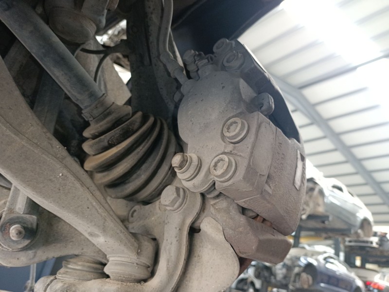 Recambio de pinza freno delantera derecha para audi a5 (8t3) 3.0 tdi quattro referencia OEM IAM   