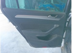 GUARNECIDO PUERTA TRASERA IZQUIERDA 