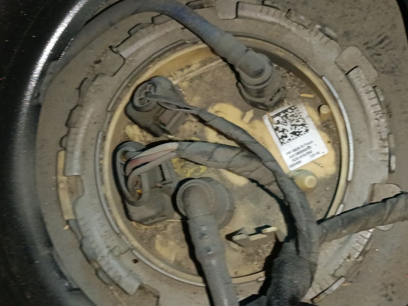 Recambio de aforador para volkswagen passat b8 variant (3g5, cb5) 1.6 tdi referencia OEM IAM   