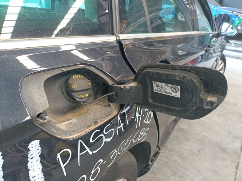 Recambio de tapa exterior combustible para volkswagen passat b8 variant (3g5, cb5) 1.6 tdi referencia OEM IAM   