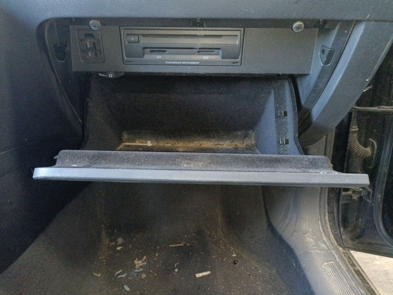 Recambio de guantera para volkswagen passat b8 variant (3g5, cb5) 1.6 tdi referencia OEM IAM   