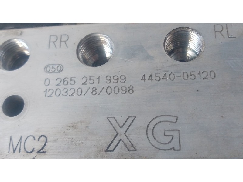 Recambio de abs para toyota avensis sedán (_t27_) 2.2 d-4d (adt271_) referencia OEM IAM   