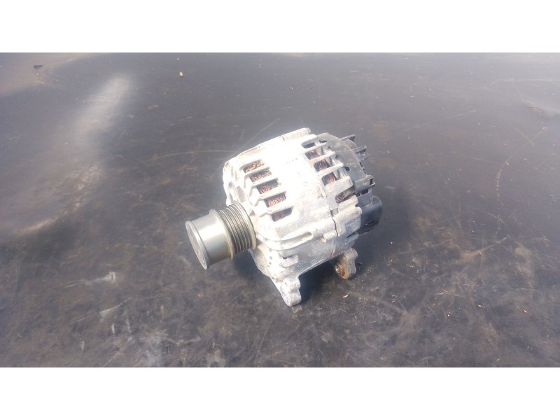 Recambio de alternador para volkswagen t-roc (a11, d11) 1.5 tsi referencia OEM IAM   