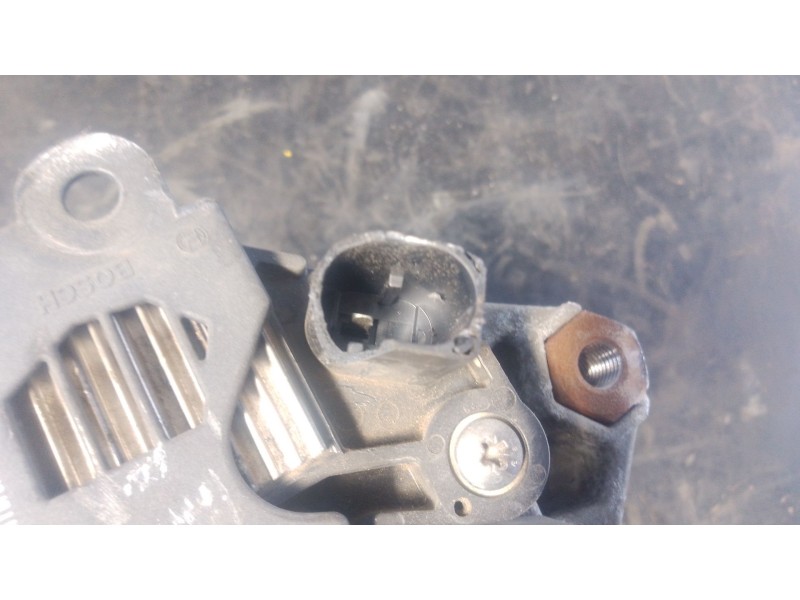 Recambio de alternador para land rover discovery sport (l550) 2.2 d 4x4 referencia OEM IAM   