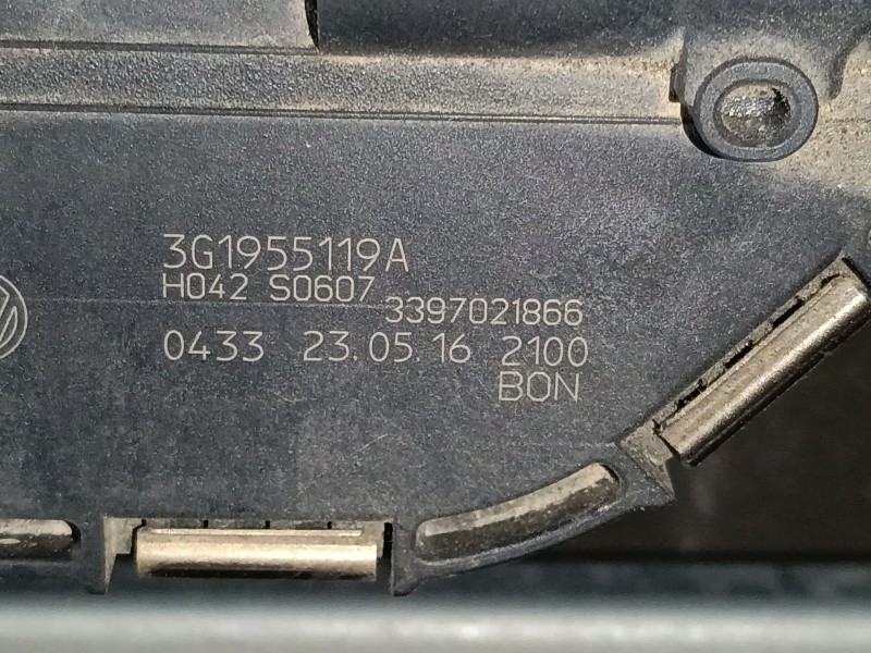 Recambio de motor limpia delantero para volkswagen passat b8 variant (3g5, cb5) 1.6 tdi referencia OEM IAM   