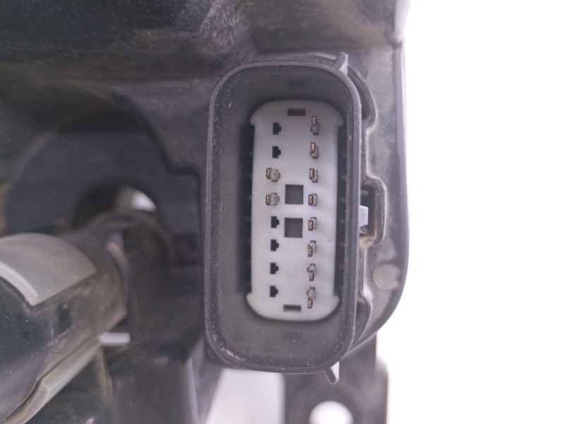 Recambio de faro izquierdo xenon para jeep grand cherokee iv (wk, wk2) 3.0 crd v6 4x4 referencia OEM IAM   