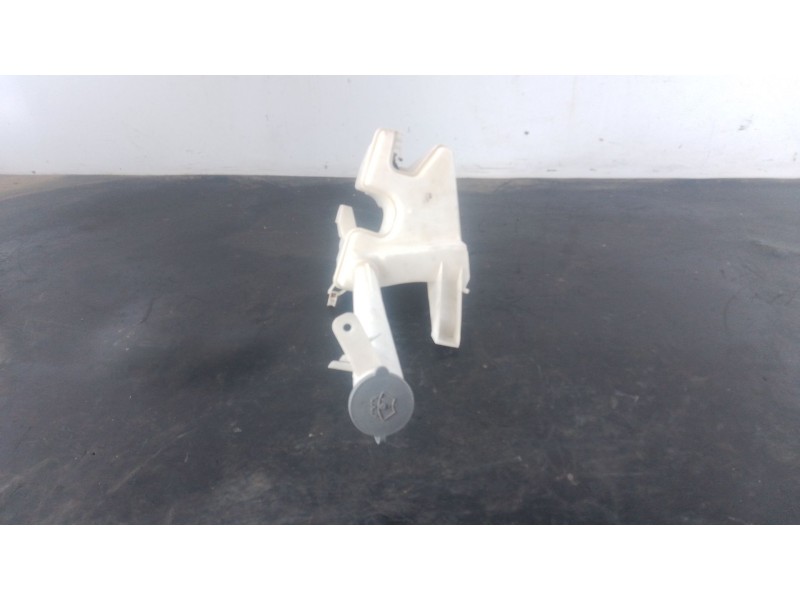 Recambio de deposito limpia para nissan pulsar hatchback (c13) 1.5 dci referencia OEM IAM   
