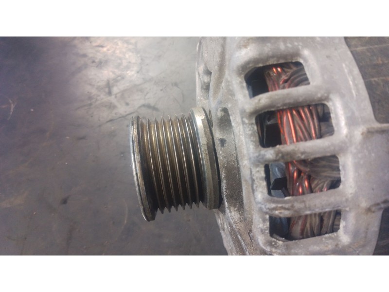 Recambio de alternador para nissan x-trail iii (t32_, t32r, t32rr) 1.6 dci (t32) referencia OEM IAM   