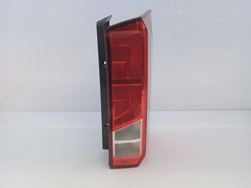 Recambio de piloto trasero derecho para volkswagen crafter furgoneta (sy_, sx_) 2.0 tdi referencia OEM IAM 7C0945096H  