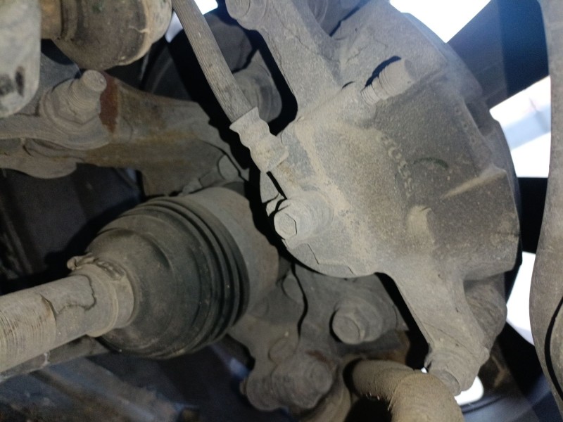 Recambio de pinza freno delantera izquierda para nissan qashqai i (j10, nj10) 1.6 referencia OEM IAM   