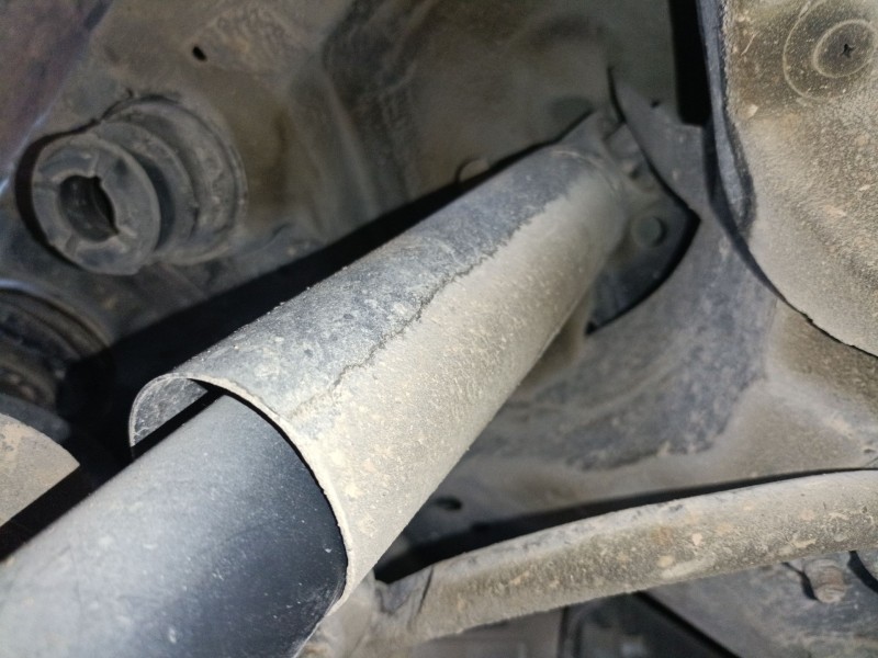 Recambio de amortiguador trasero izquierdo para nissan qashqai i (j10, nj10) 1.6 referencia OEM IAM   