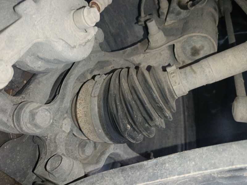 Recambio de mangueta delantera derecha para nissan qashqai i (j10, nj10) 1.6 referencia OEM IAM   