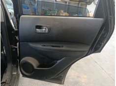 GUARNECIDO PUERTA TRASERA DERECHA 