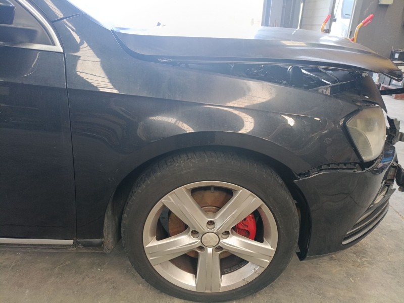 Recambio de aleta delantera derecha para volkswagen passat b7 (362) 2.0 tdi referencia OEM IAM   